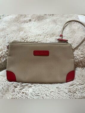 George Beige Clutch with Red Trim Wristlet
02-30